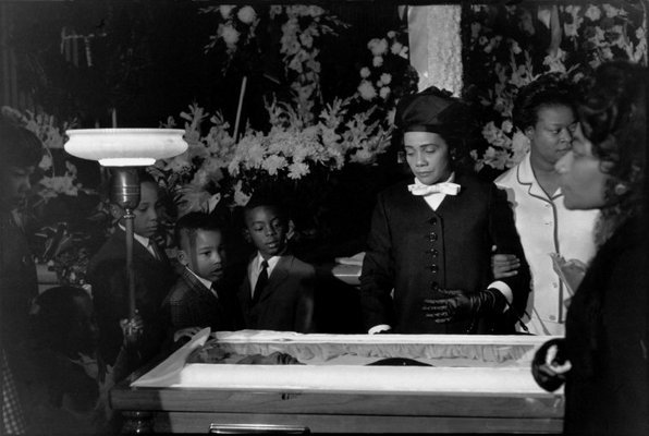 Mlk funeral service with Widow Coretta 